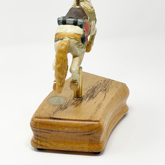 Vintage The American Carousel Limited Edition Collection Carousel Musical Box - Picture 3 of 11